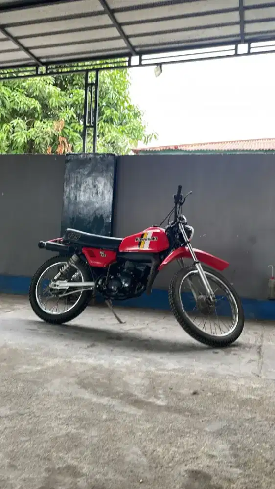 Kawasaki Binter KE 125 / KE125 Trail