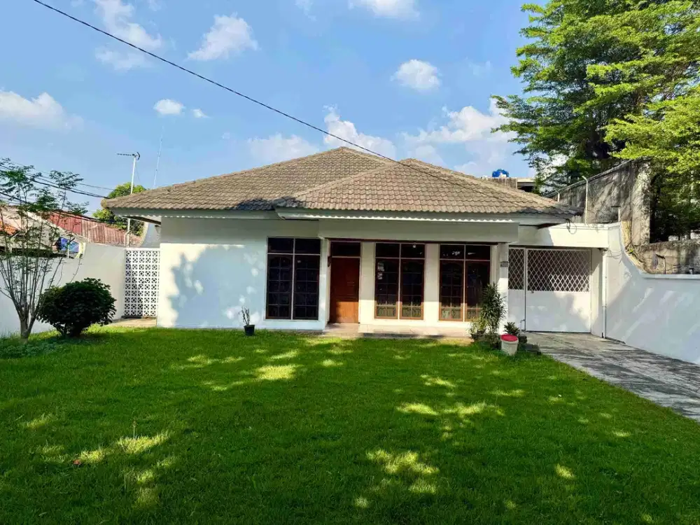 DIJUAL RUMAH PINGGIR JALAN PENGANTEN ALI, CIRACAS, JAKTIM