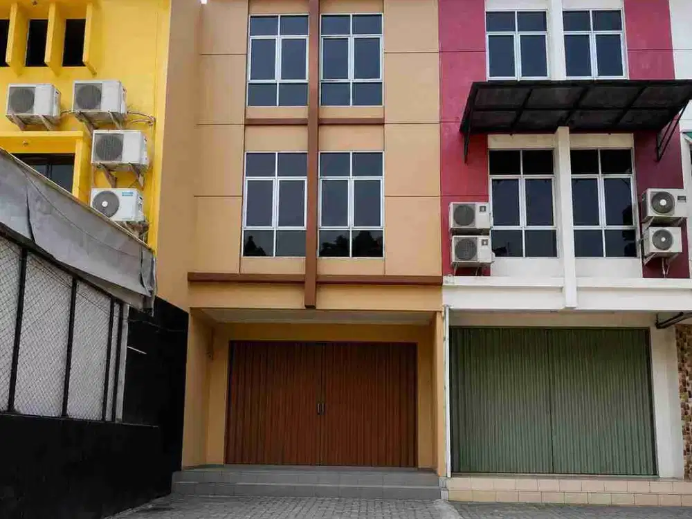 DIJUAL RUKO 3 LANTAI – TAMAN RATU, JAKARTA BARAT