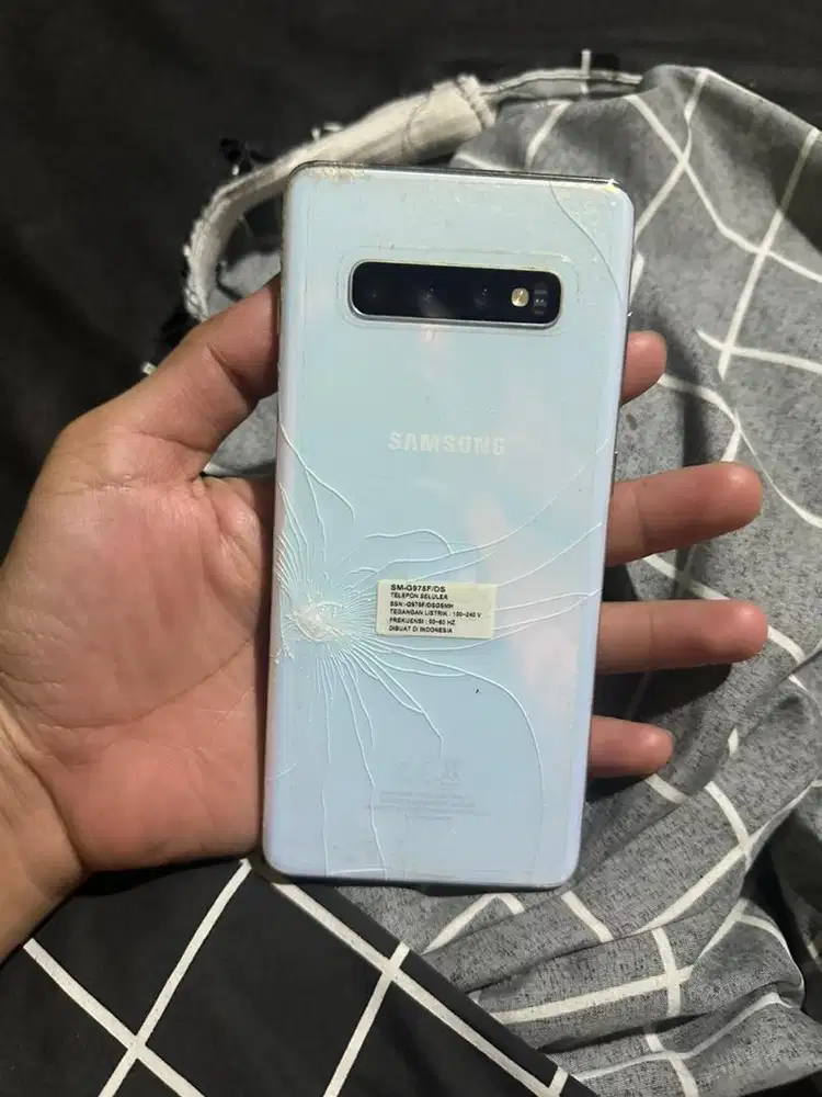 JUAL SAMSUNG S10+ RAM 8/128 MASIH ORI SEMUA!