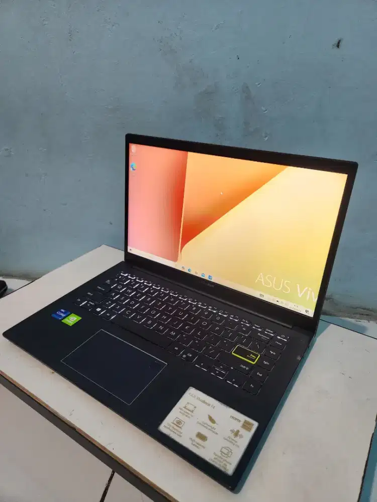 Jual asus vivobook core i7 gen 11 ram 8 ssd 512 GB vga geforce 2 GB