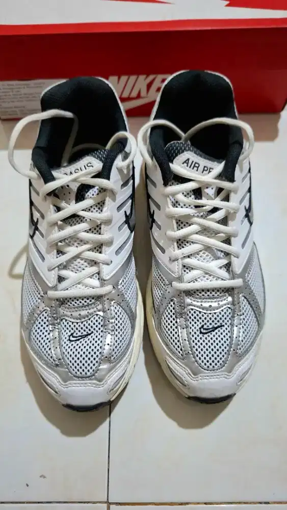 W Nike Air Pegasus 2005