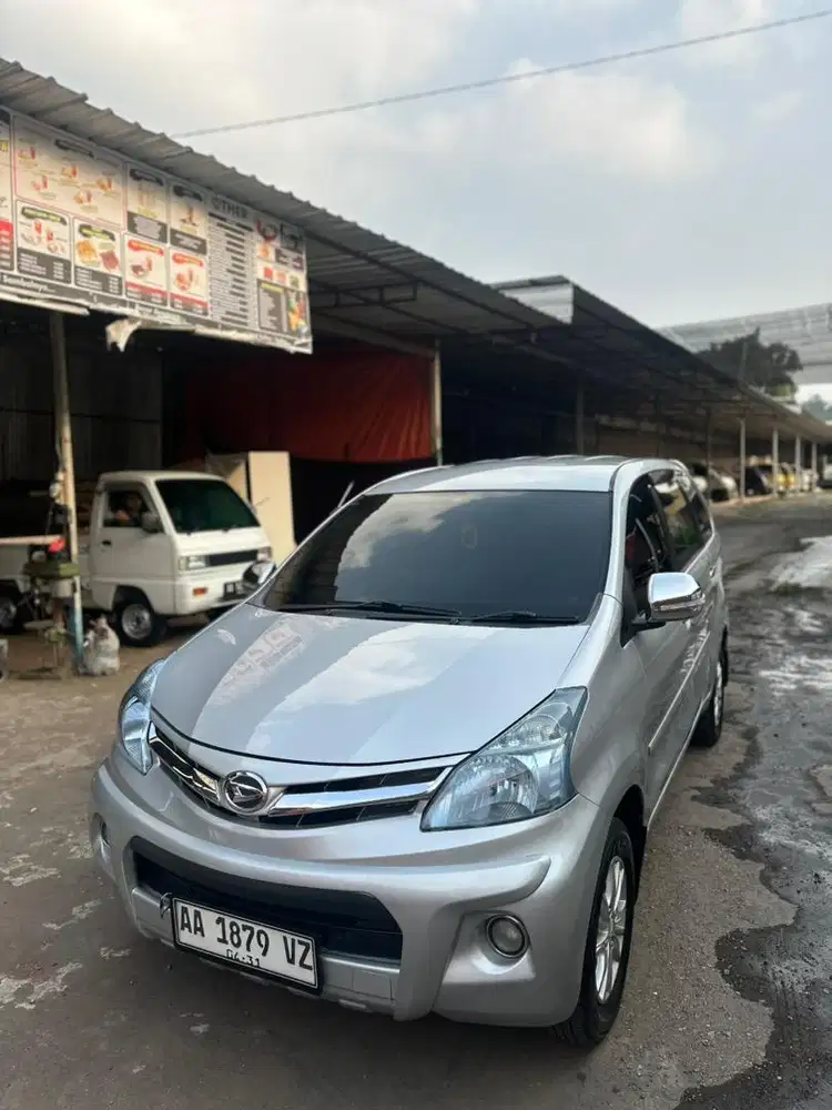 Daihatsu Xenia R Sporty 2013