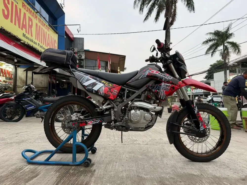 Kawasaki D tracker Supermulus pajak On