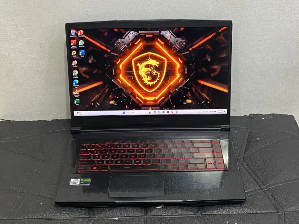 MSI GF65 THIN 10UE Core i5-10200H RAM 16 GB SSD 512GB NVIDIA RTX 3060
