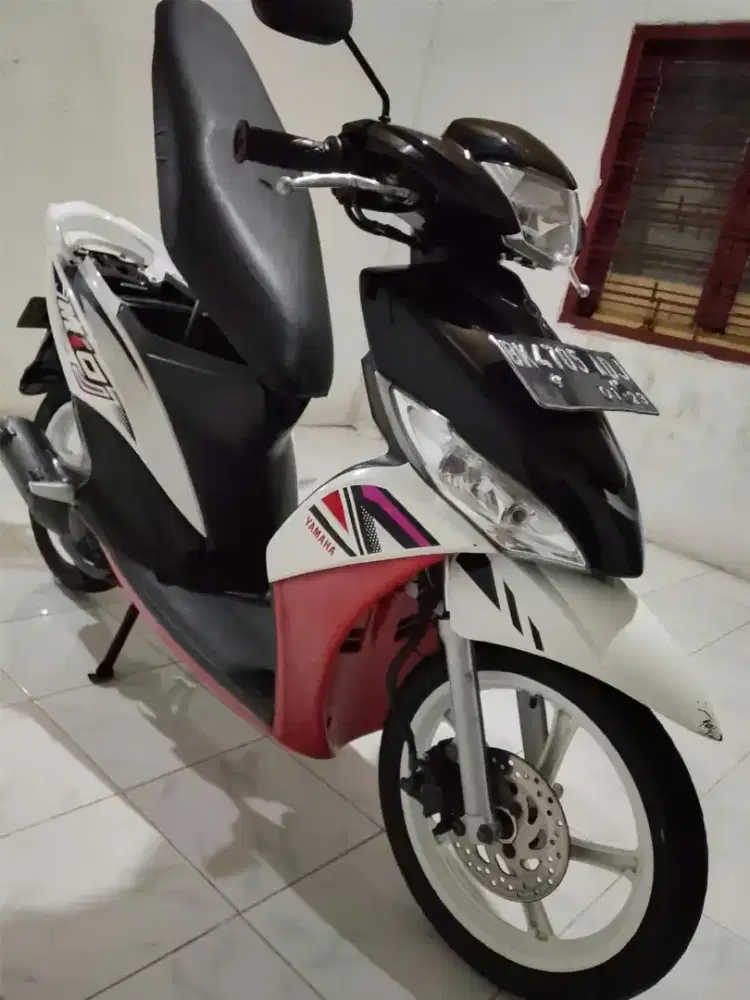 Mio j 2012 metic