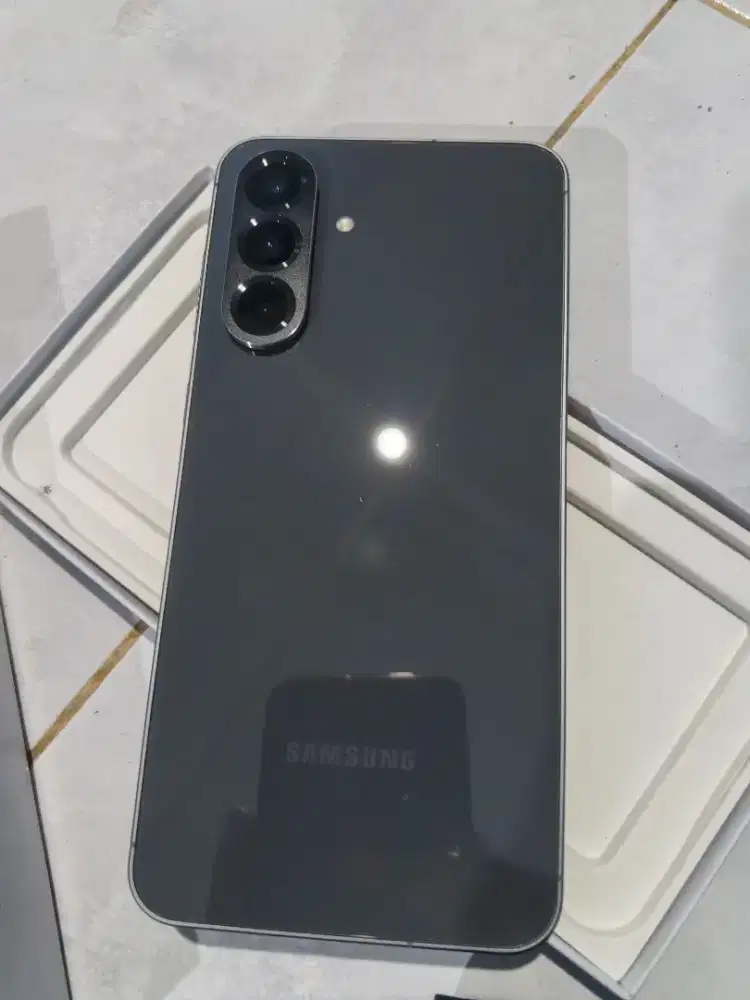 samsung a56 12/256 masih garansi