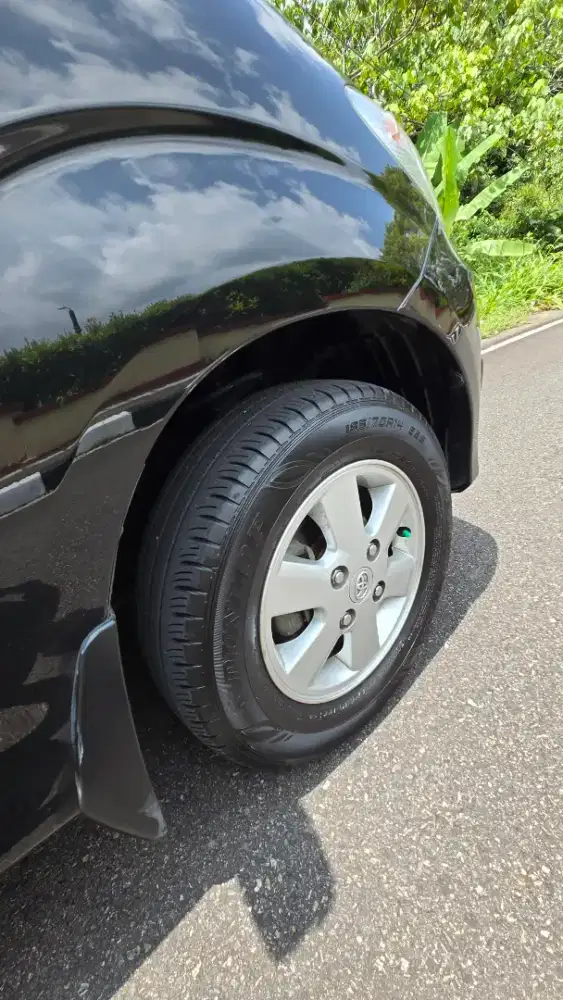 AVANZA G 2009 LOW KM