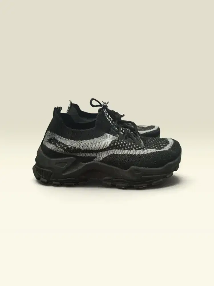 Sepatu Running/Jogging/Gym Size 38 UNISEX