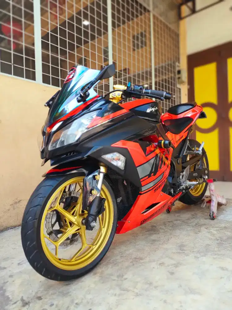 Kawasaki Ninja250 / Ninja 250 Fi ABS SE LTD 2014, Orange Premium.