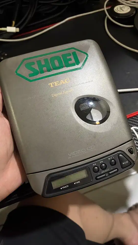 TEAC portable vcd player digital karaoke