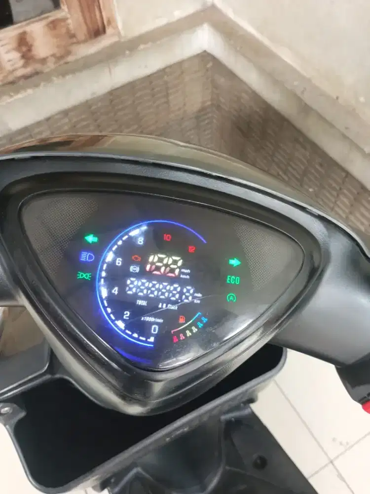 Sporty 2004 non step