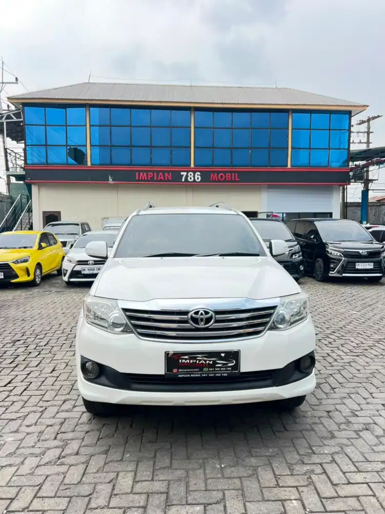 Toyota Fortuner 2.5 G MT Diesel 2012 pajero dakar 2013 exceed 2011