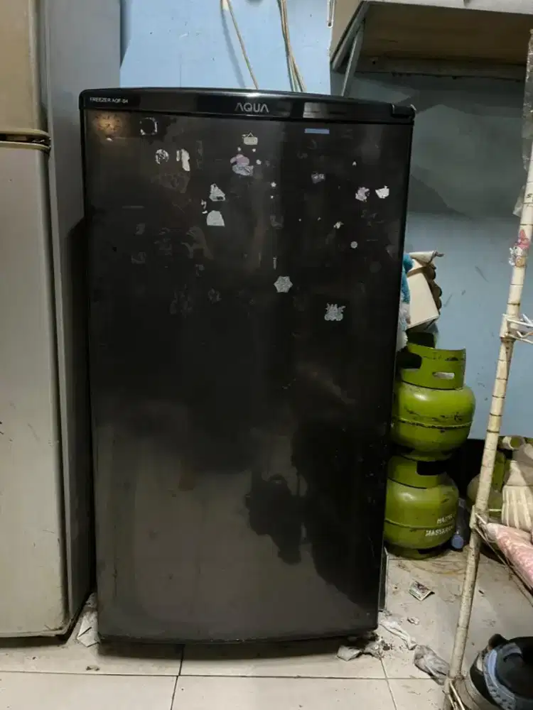Kulkas aqua 1 pintu
