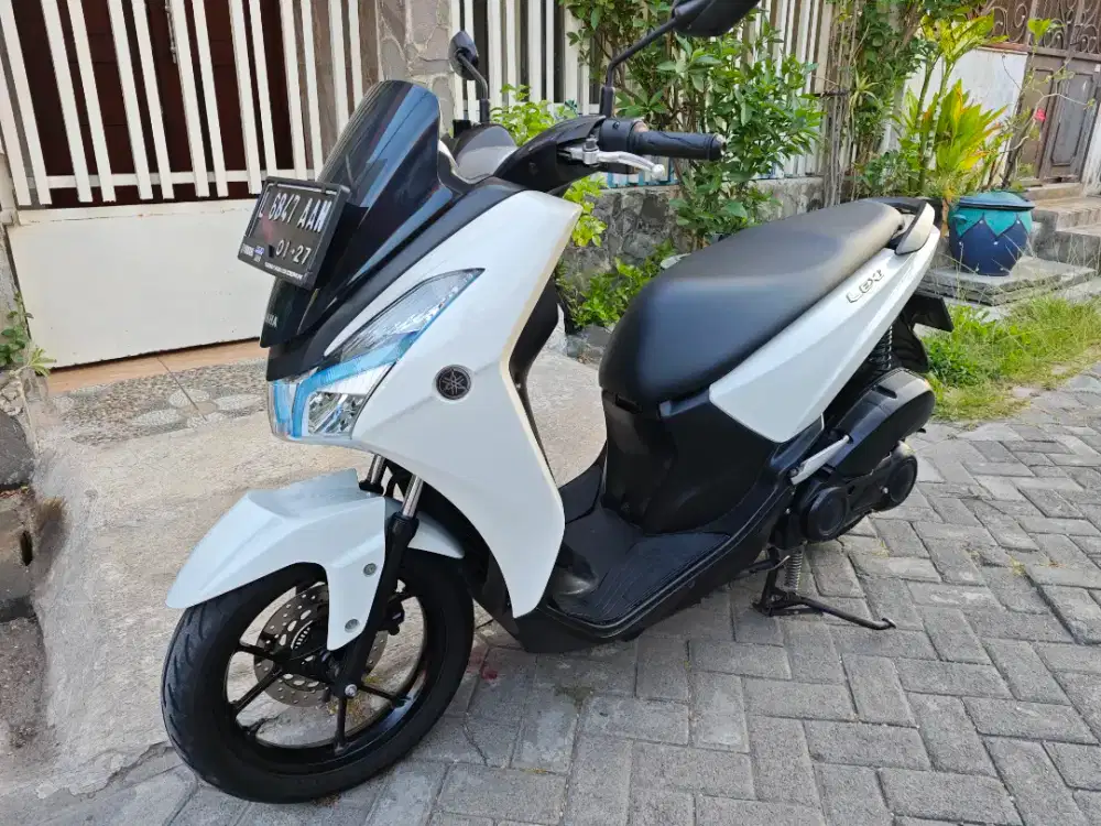 Jual Lexi pemakian 2022 kondisi sgt bagus samsat kdg cowek