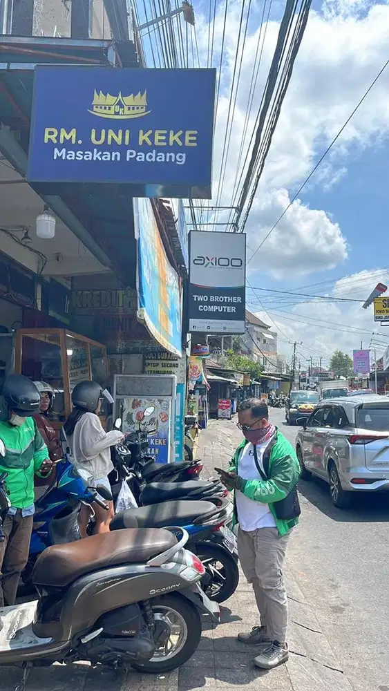 Dicari karyawati bagian bantu bantu dapur