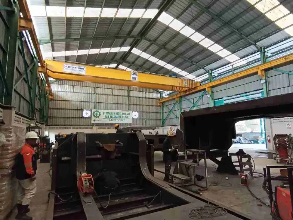 Gudang + Workshop Siap Operasional Cileungsi Bogor, LT 1.675m² LB 587m², Parkir Luas & Aman