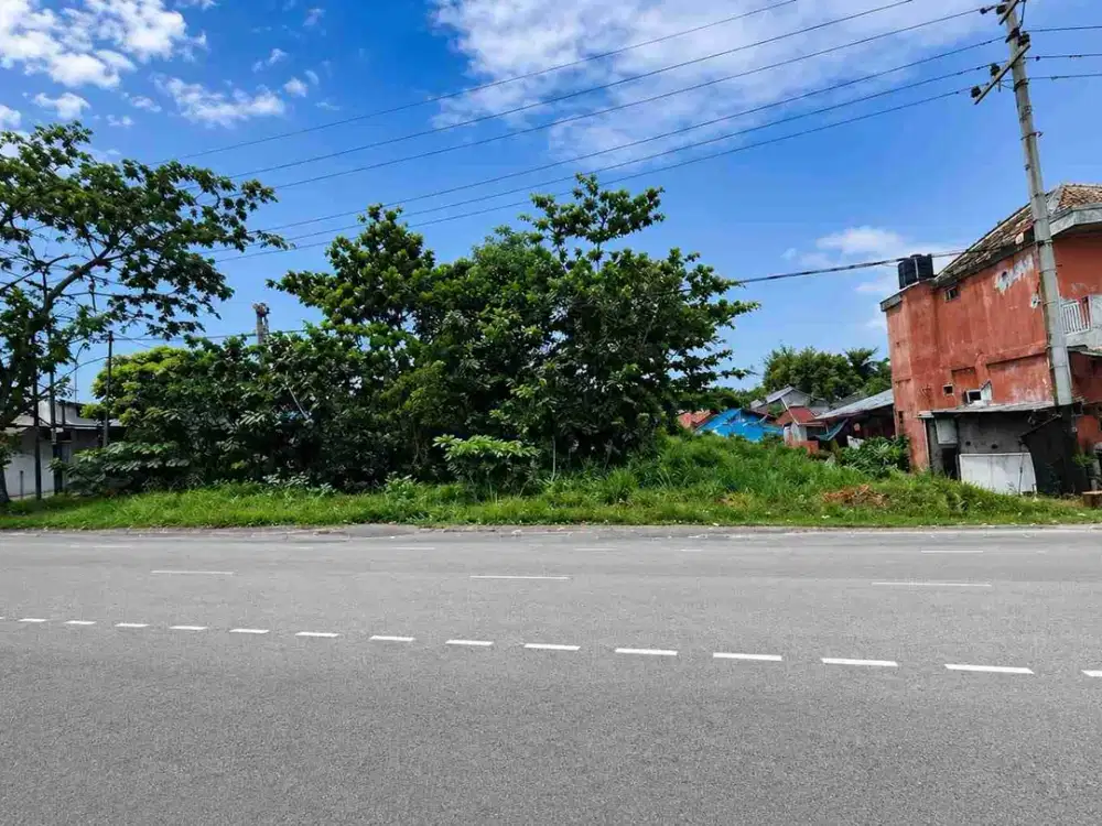 Tanah Komersial Landasan Ulin Banjarbaru LT 1.409m², Lokasi Strategis Pinggir Jalan