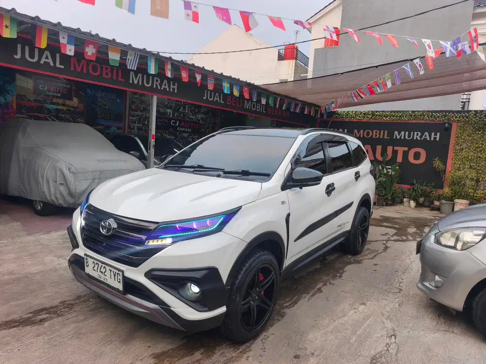 Rush TRD 2019 Metik Putih