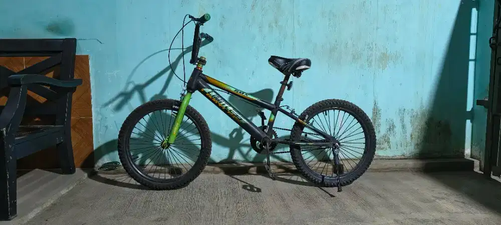 Bmx ukuran 20 inc