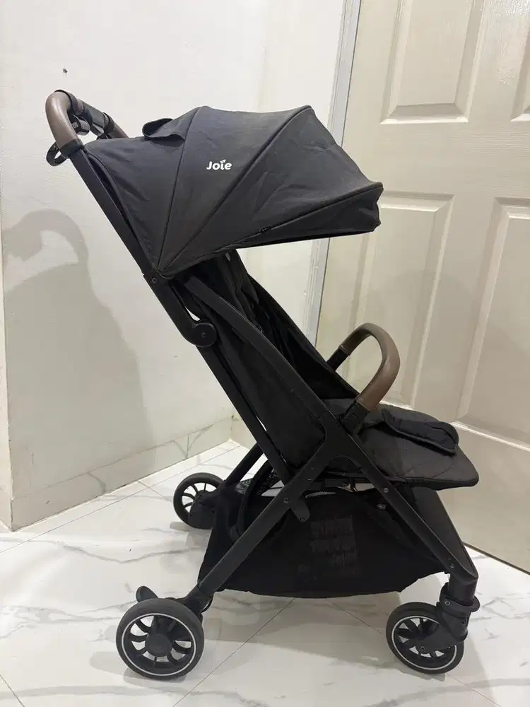 Stroller Joie Nutmeg Compact / Kereta Dorong Bayi