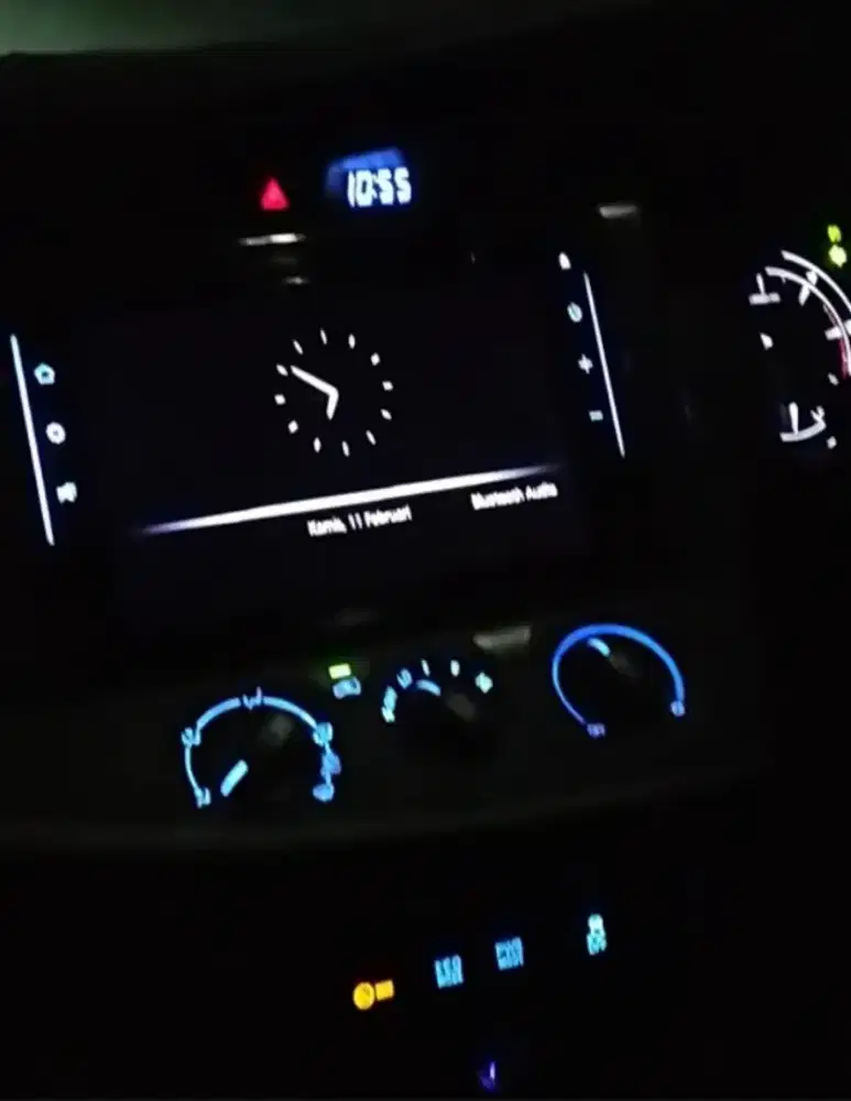 Mencari pekerjaan sebagai driver pribadi atau perusahaan.