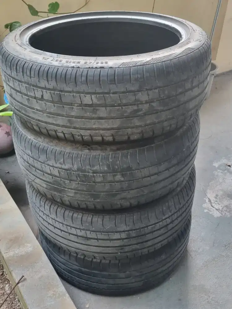 Ban accelera phi r19/235/45
