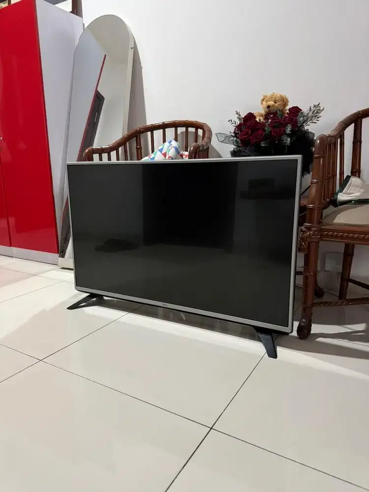 LG lcd for sale