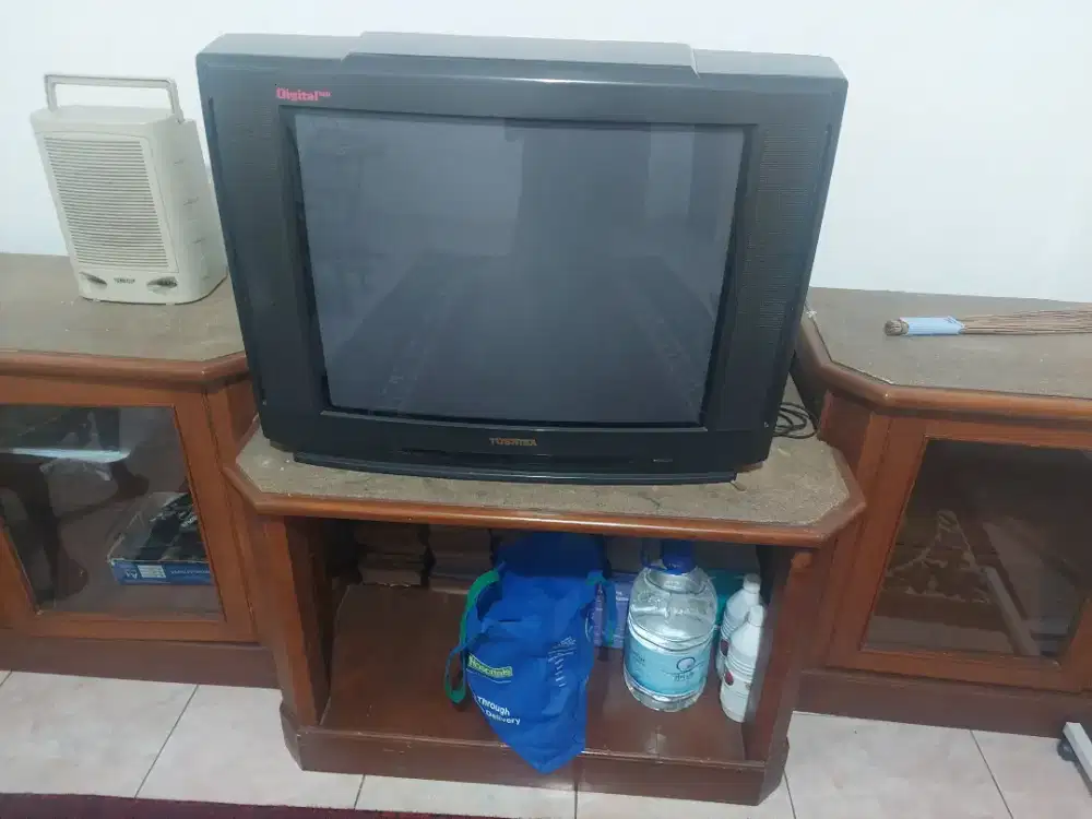Jual tv tabung msh bagus toshiba