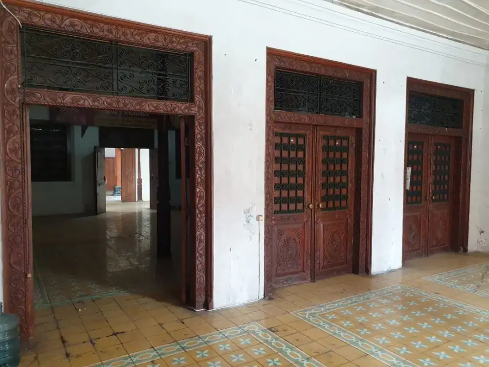 Rumah Galeri Dijual di Kotagede Jogja Jawa Etnik Antik Heritage