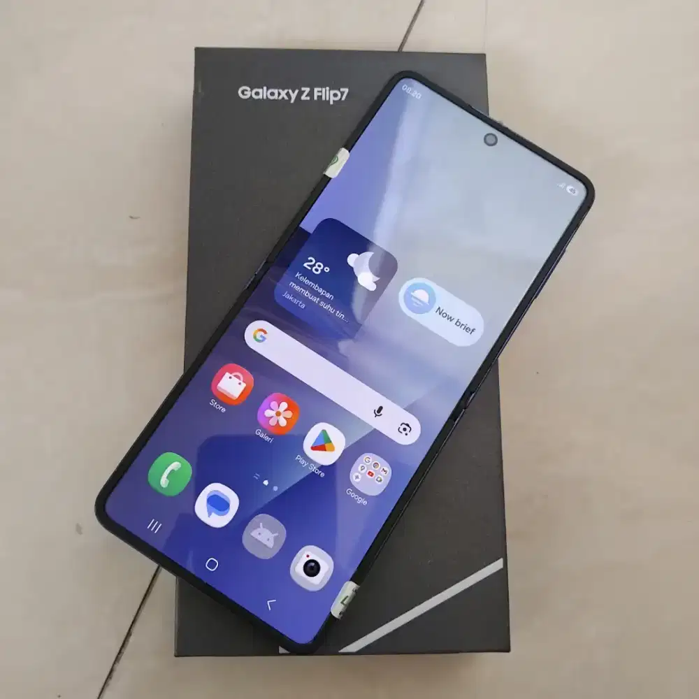 Samsung galaxy Z flip 7 12/512
