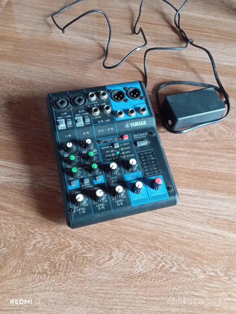 Mixer Yamaha MG06x mixer audio bekas