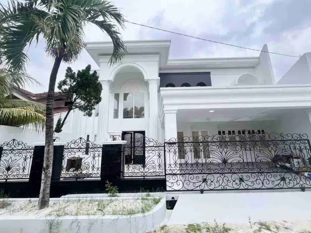 RUMAH DIJUAL DI ERAMAS2000 PULOGEBANG CAKUNG JAKARTA TIMUR AMERICAN CLASSIC BANGUNAN BARU 2025