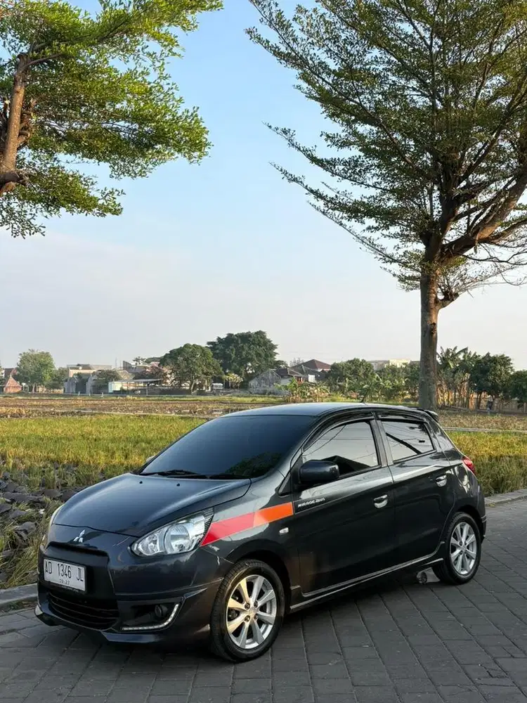 MITSUBISHI MIRAGE GLS SPORT MATIC FULLSET RECORD PLAT AD