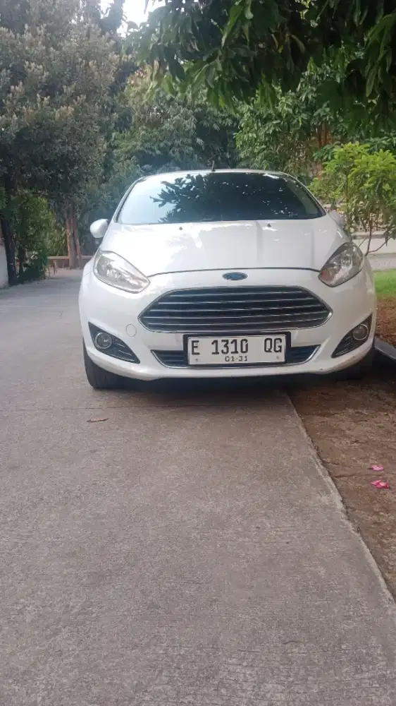 Fiesta MT S 2015