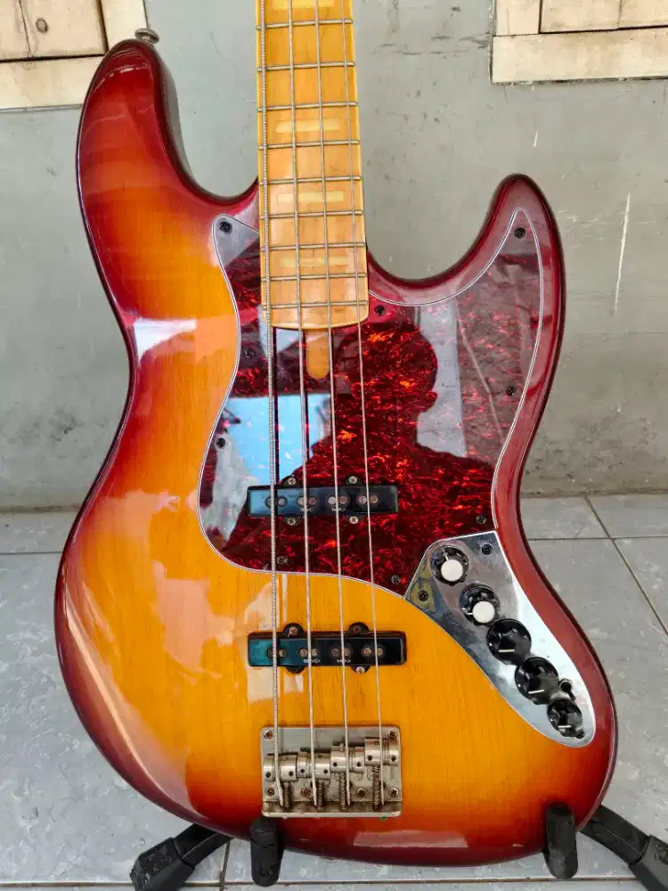 Bass Dame Neo Classicism Original Aktif & Pasif