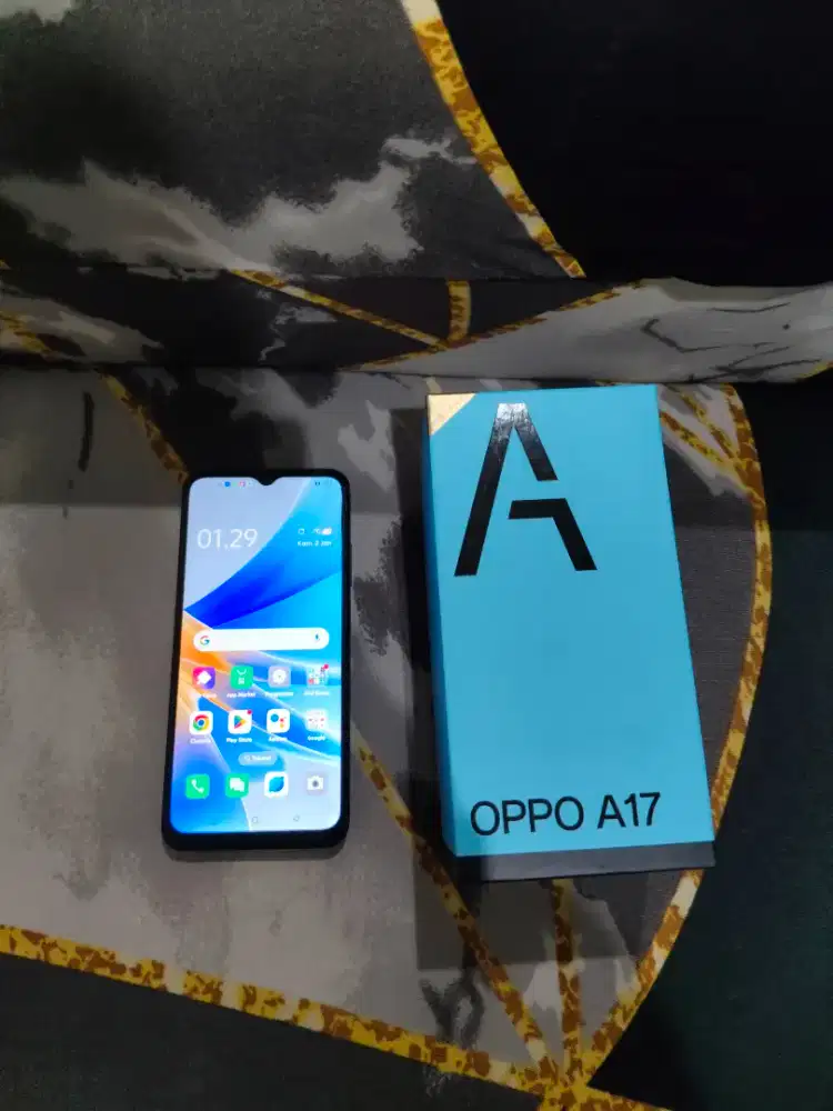 Di jual HP OPPO A 17