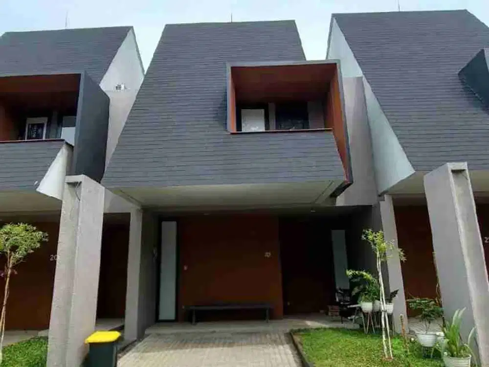 Dijual Townhouse Ekslusif , cantik siap huni di Paradesa Cibibur, Harjamukti Depok Cimanggis