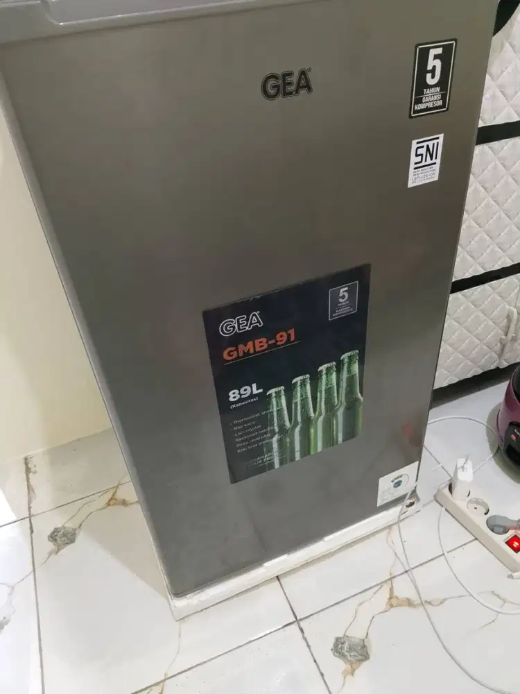 Kulkas Baru 2 Bulan Pakai Merk GEA