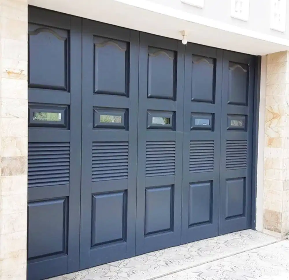 Pintu garasi handerson minimalis