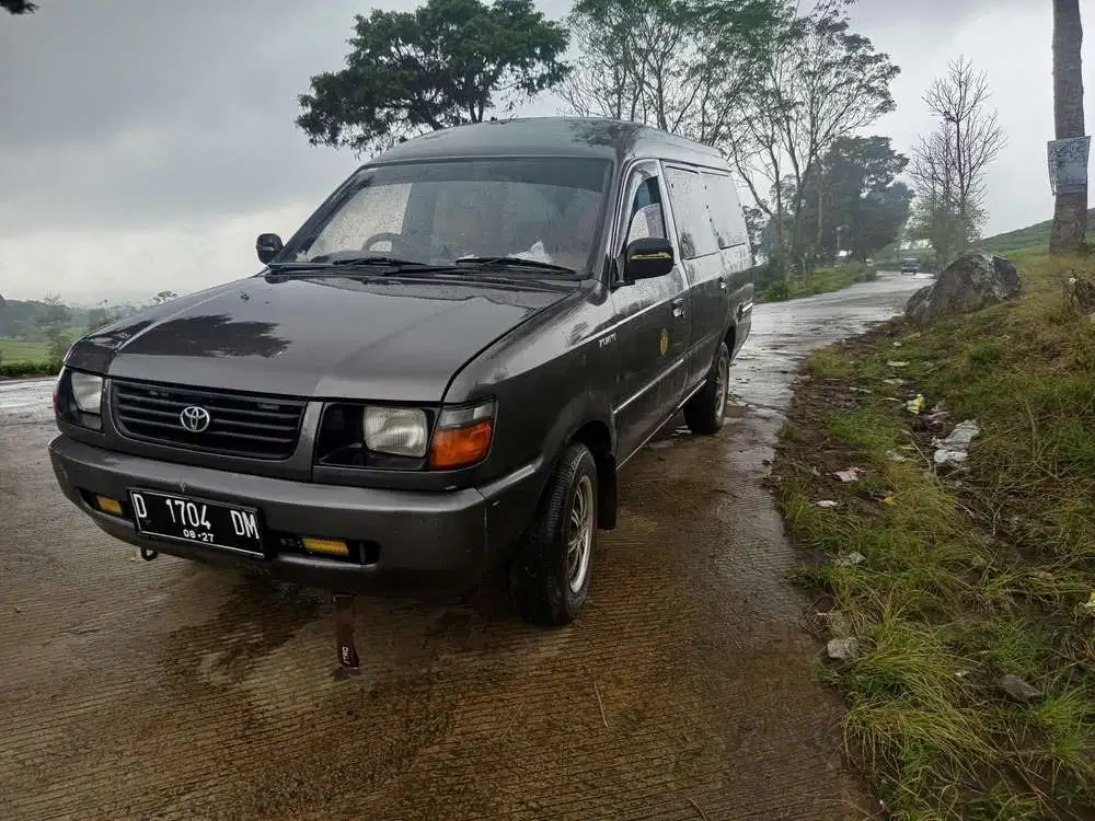 Toyota Kijang 1998 Bensin