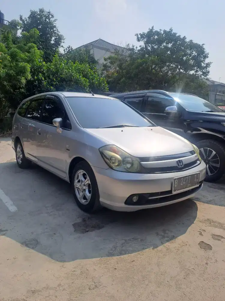 Honda Stream 2007 mulus