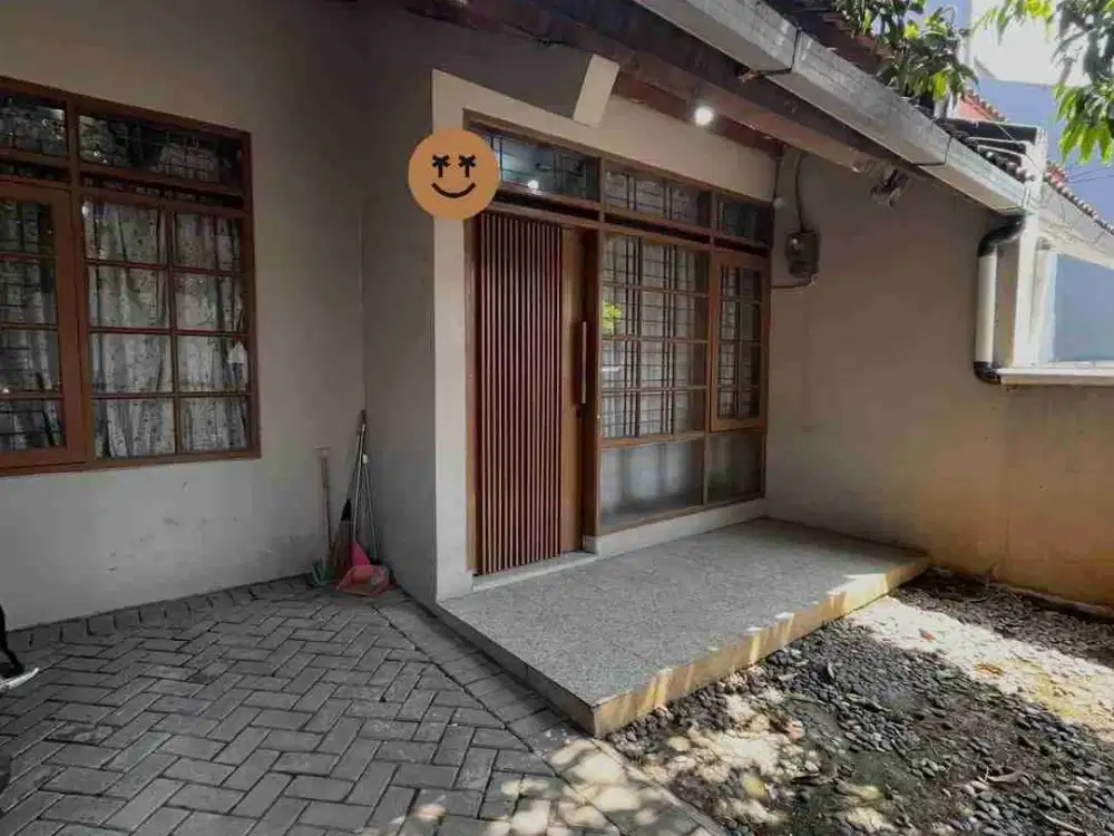 Disewakan rumah Taman Kopo Indah 2 furnished