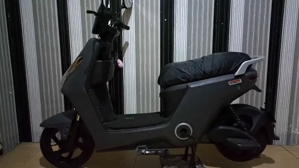 SEPEDA LISTRIK UWINFLY D70