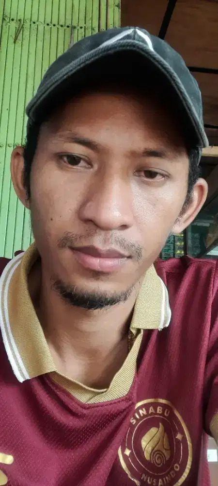 Cari loker driver pribadi.