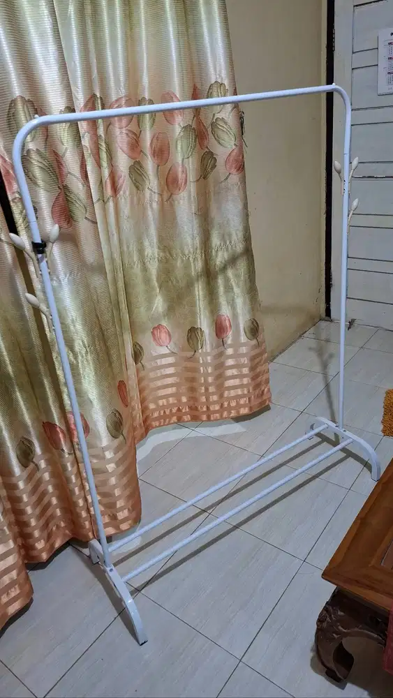 Rak Gantungan Baju Berdiri 150cm Stand Hanger Minimalis Rak Gantungan