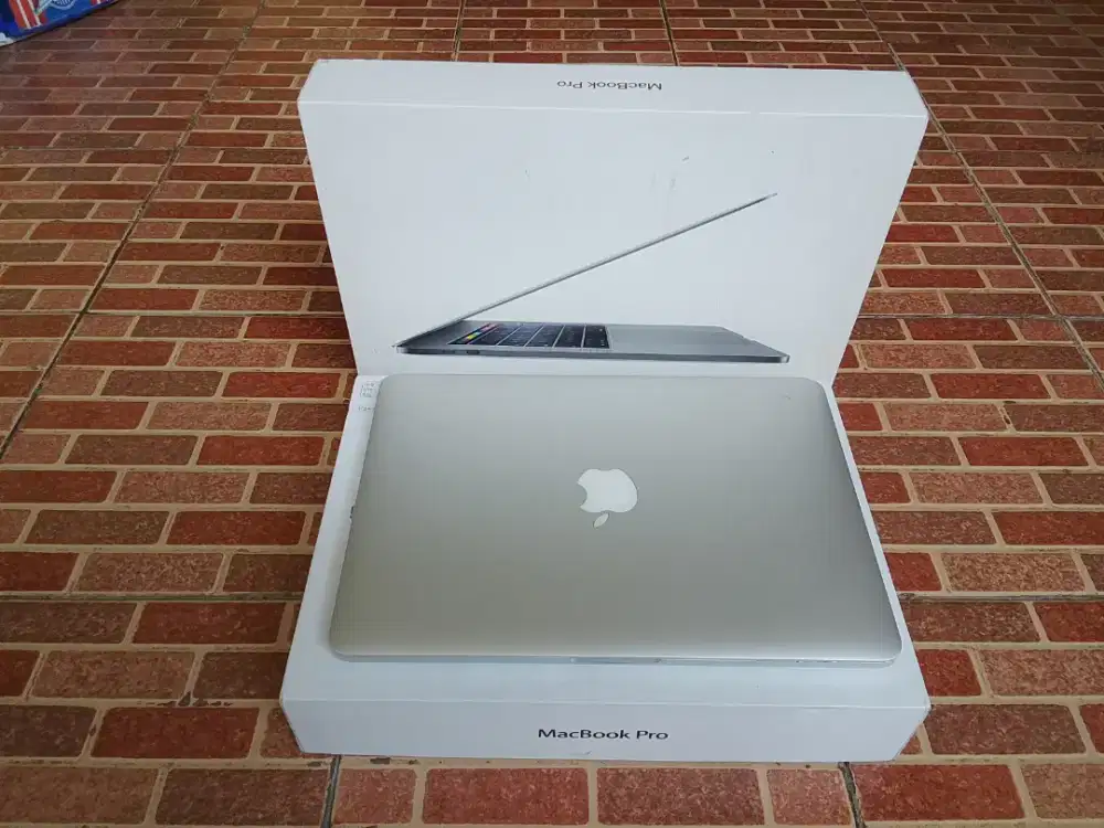 Jual beli macbook laptop iMac seken terima bgs rusak mati total matot