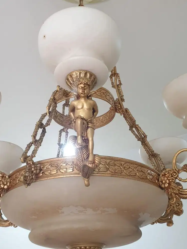 Lampu chandelier davinci
