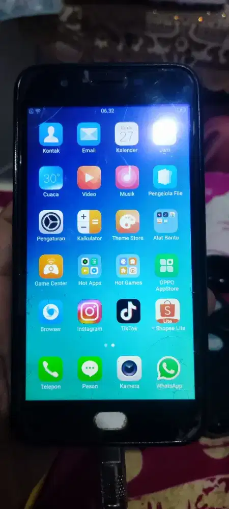 Hp murah Oppo f1s