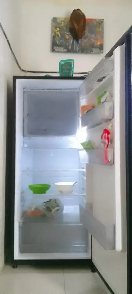 Lemari es 1pintu